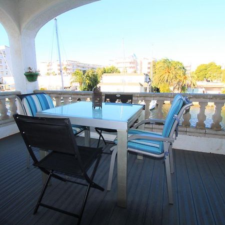 Apartamento Fonda 24 Rosas Exterior foto