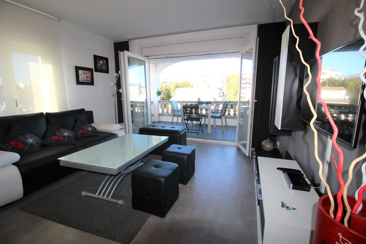 Apartamento Fonda 24 Rosas Exterior foto